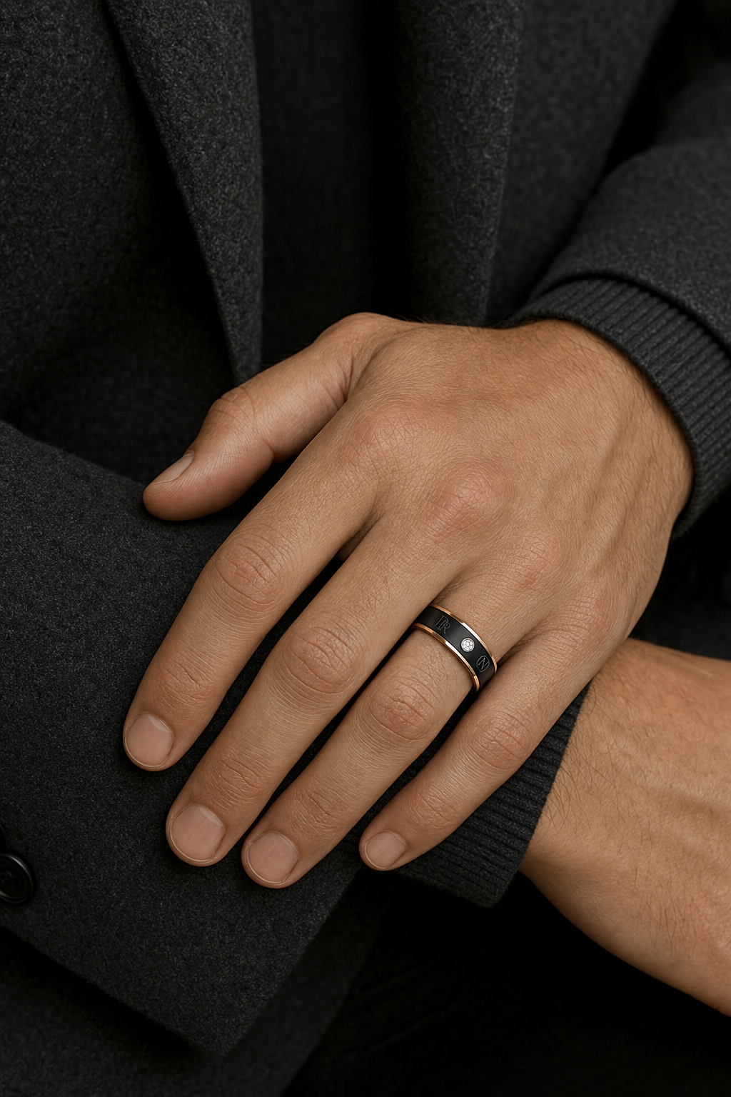 Nodia Ring Fine Ceramic Black — worn on hand, tailored editorial close-up